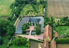 Alloggio di vacanza  CHAMBRE ET GTES AU CHATEAU DE BEZONNAIS